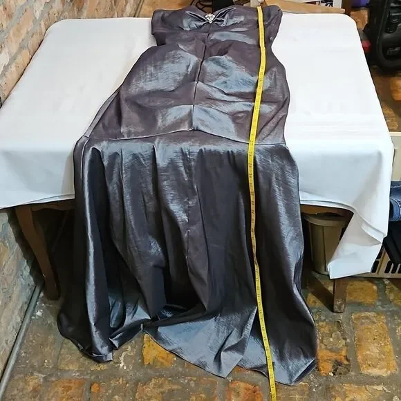 Xscape by Joanna Chen Pewter Ruched Gown - Bejeweled - Size 12 - Mermaidcore - Picture 12 of 13